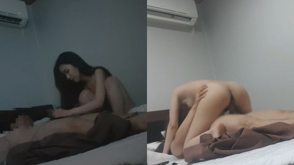 白色外衣黑色裹胸 漂亮御姐的味道就是销魂给力，奶子柔软硕大屁股又圆又翘啪啪压上去扛着美腿噗嗤抽送【水印】