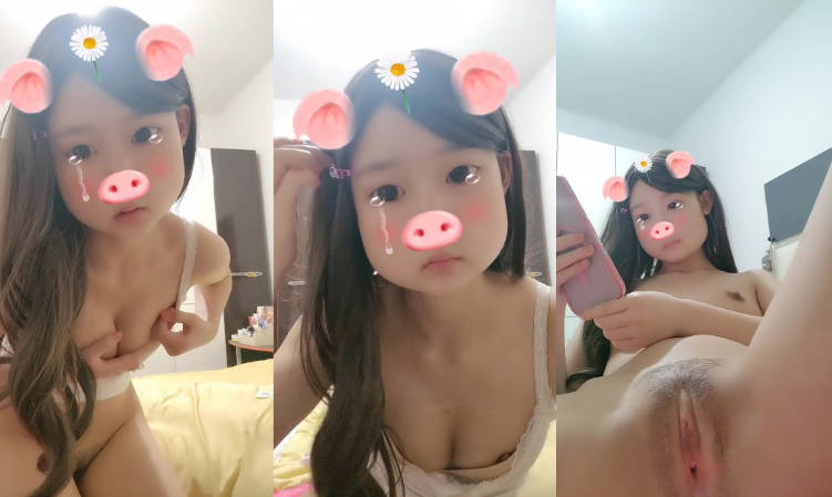 重磅推荐！19岁清纯学生！超级可爱~【你的学妹】，独自在家锁上门，闺房里换装自慰，撒尿特写